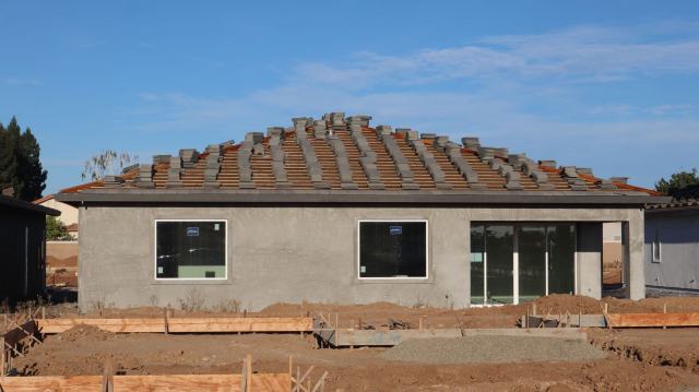 Faire construire ou acheter sur plan : CCMI et VEFA comparés pour une maison Faire construire ou acheter sur plan : CCMI et VEFA comparés pour une maison