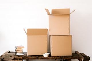 Louer un logement neuf : bail, diagnostics, impôts